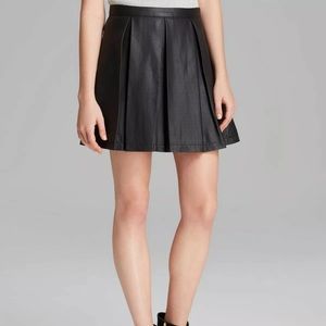 Faux leather mini skirt